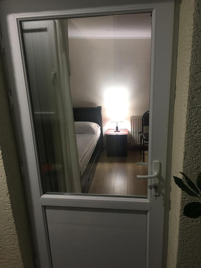 شقة 10 Shindisi Street,تبليسي المظهر الخارجي الصورة